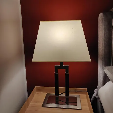 Riverside Lux With 2 Bedrooms, Car Park Garage And Sauna