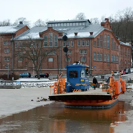 Riverside Lux With 2 Bedrooms, Car Park Garage And Sauna Apartmán Turku