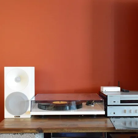 Apartment Riverside Lux With 2 Bedrooms, Car Park Garage And Sauna