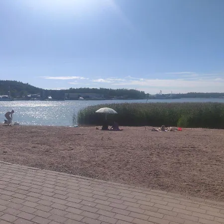 Riverside Lux With 2 Bedrooms, Car Park Garage And Sauna Turku